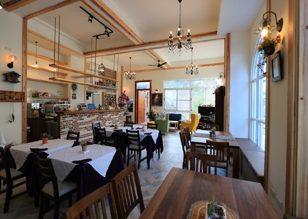 La Fleur Bnb & Restaurant Heng-ch'un Buitenkant foto